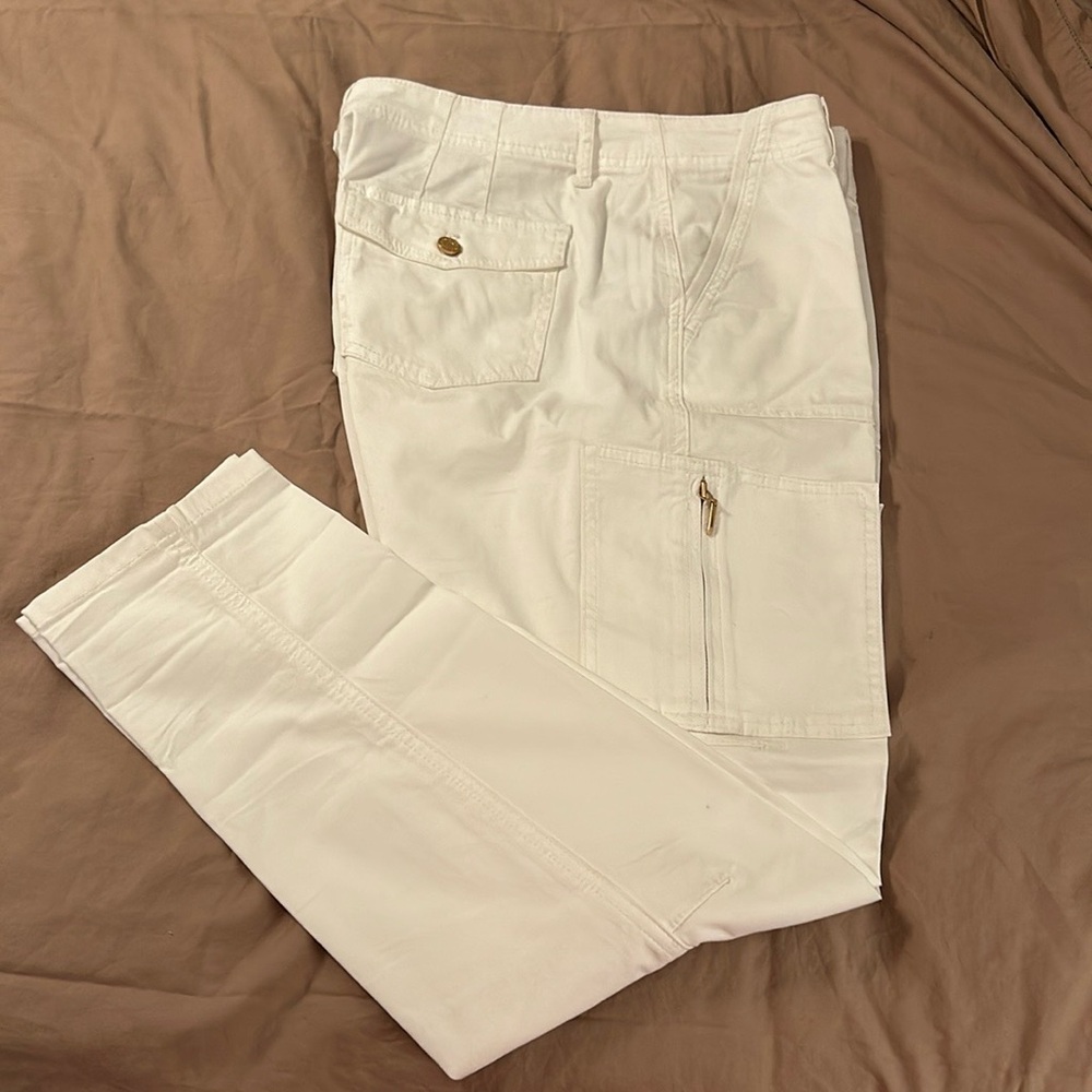 WHBM white slim crop slacks Sz 8